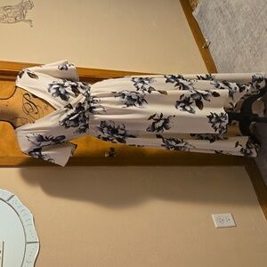 WEST KEI Floral Hi-Lo Dress in Ivory/Gray